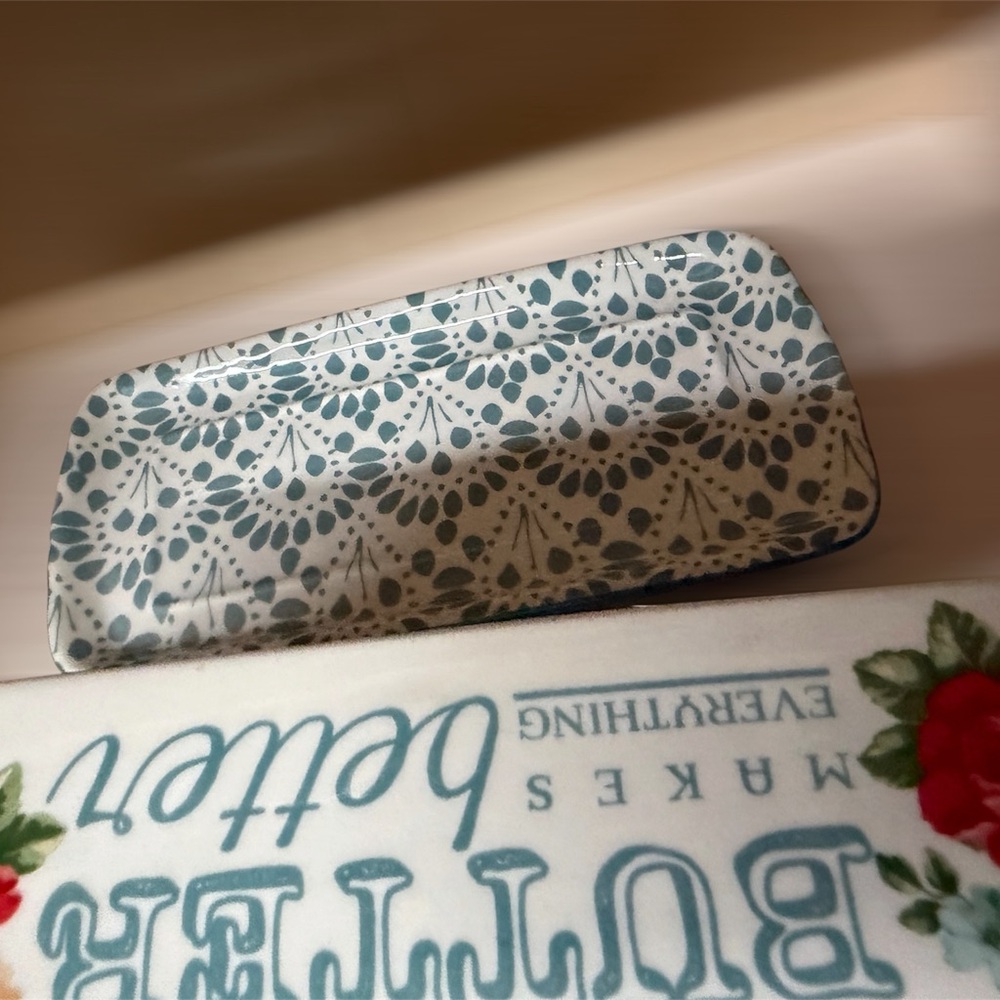 Butter Makes Everything Better, pioneer woman Butter Dish - Picture 3 of 4
